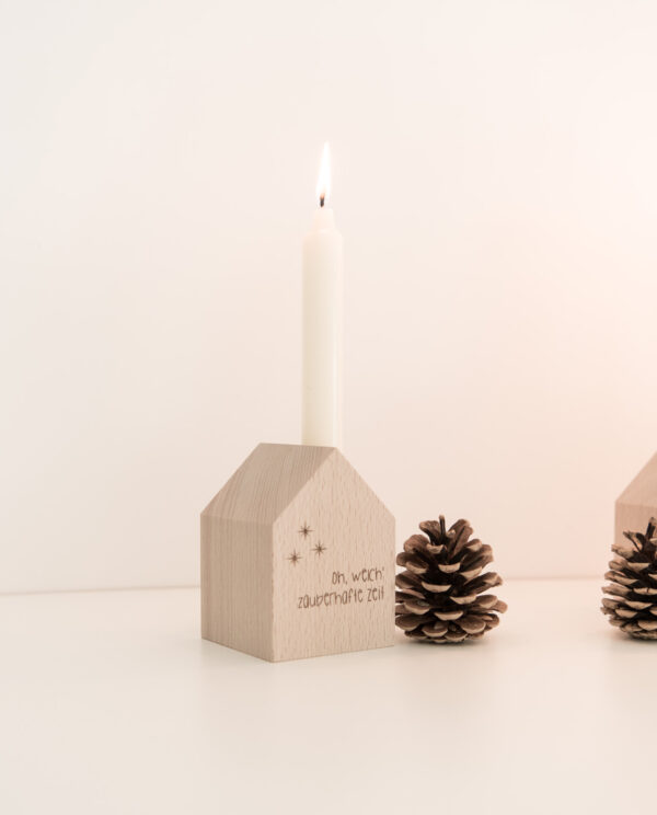 Dekohaus aus Holz "Oh, welch’ zauberhafte Zeit" - Einzelstück – Bild 7