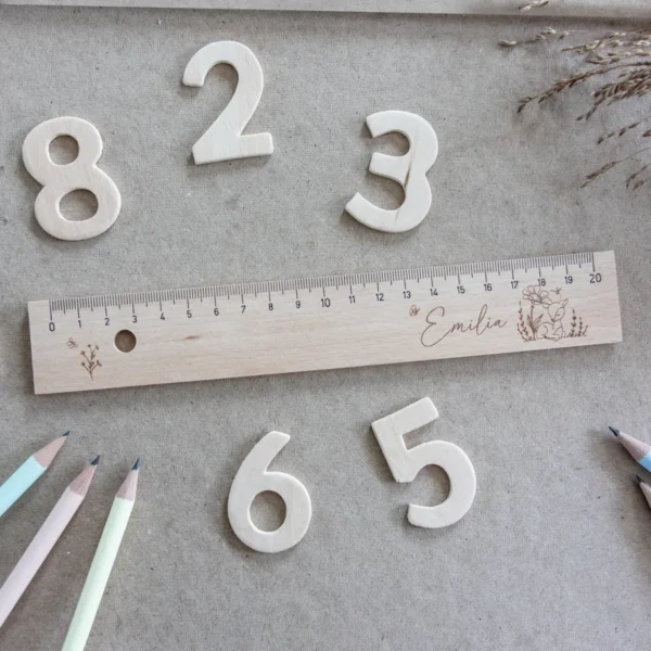 Personalisiertes Lineal Holz mit Namensgravur 20 cm Reh
